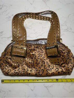 Leopard Print Stud-Detail Shoulder Bag in Tan